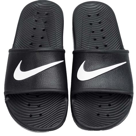 Nike papucs a strandon
