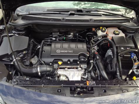 Opel Astra J Motor