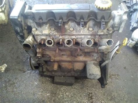 Opel Corsa motor hengerfejjel