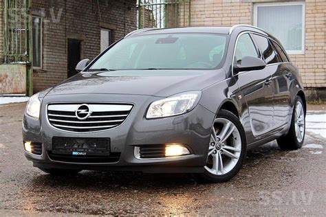 Opel Insignia 2011