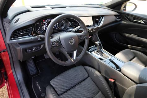 Opel Insignia Belső Tér