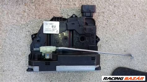 Opel Meriva B Ajtózár