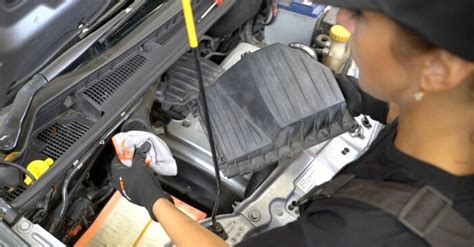 Opel Meriva szélvédő csere folyamata