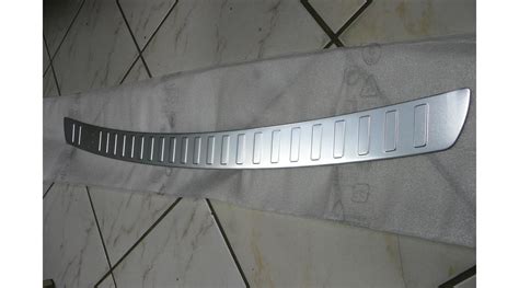 Opel Vivaro hátsó lökhárító védő