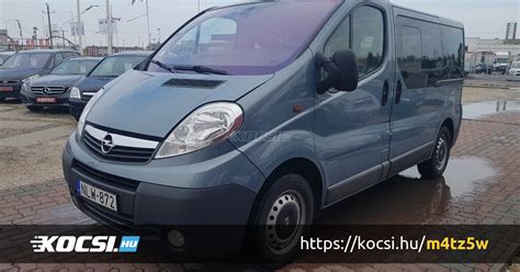 Opel Vivaro tolóajtó