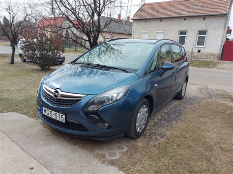 Opel Zafira 7 személyes