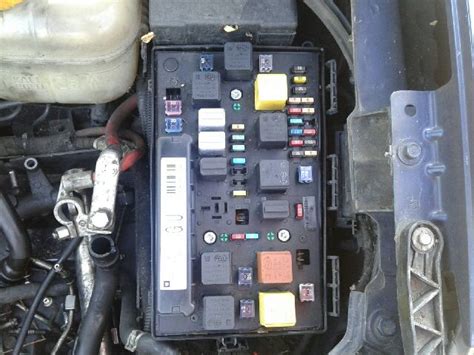 Opel Zafira B motortér