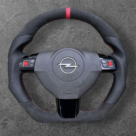 Opel Zafira OPC kormány