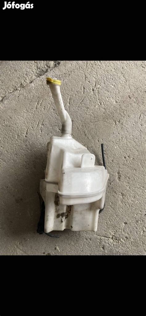 Peugeot 106 ablaktörlő tartály