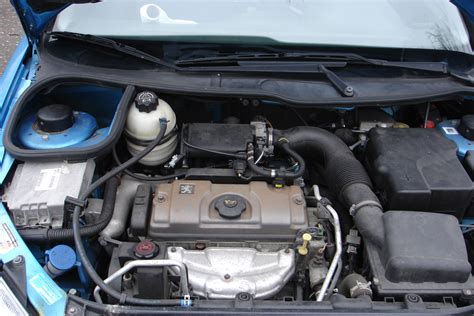 Peugeot 206 motor