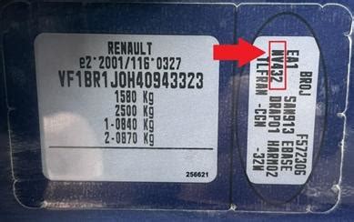 Peugeot színkód helye