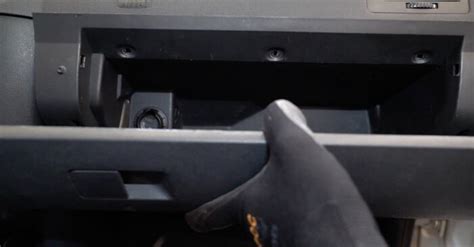 Pollenszűrő csere lépései