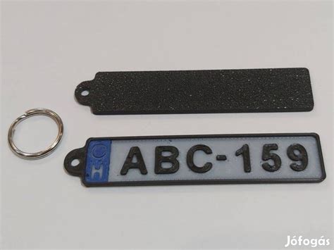 Régi típusú autókulcs