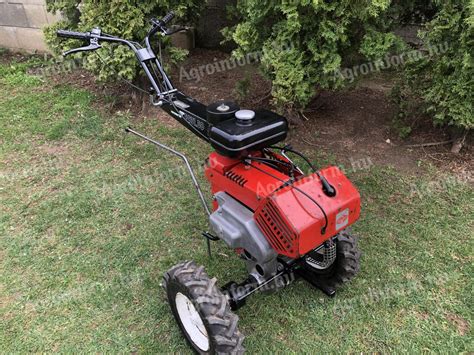 RK-02 rotációs kapa