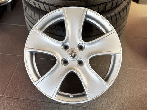 Renault Clio felni méretek