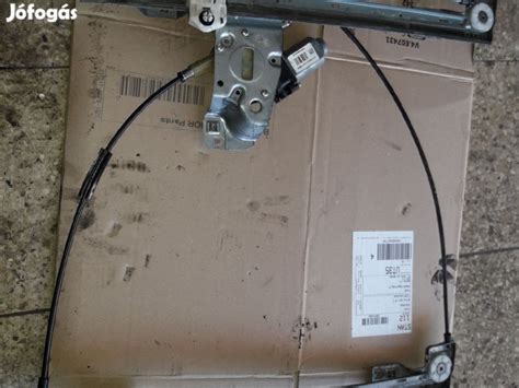 Renault Kangoo ablakemelő