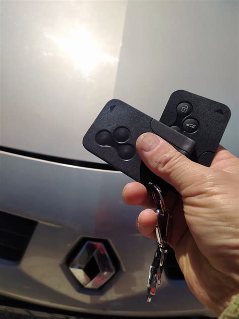 Renault Scenic indítókártya javítás