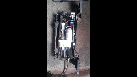 Renault Scenic kézifék javítás