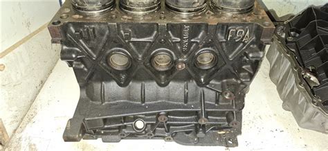 Renault motor alkatrészei