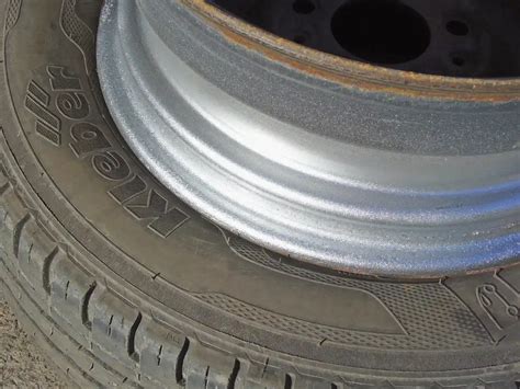 Rozsdás autó javítása