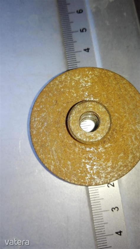 Sérült ékszíjtárcsa