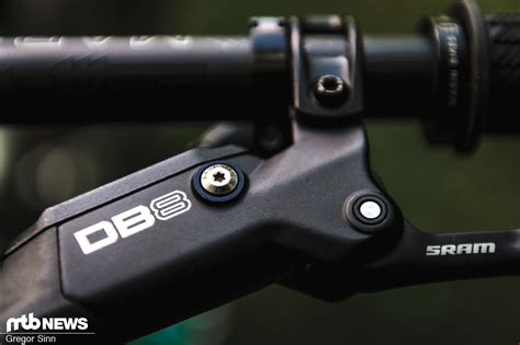 SRAM hidraulikus tárcsafék