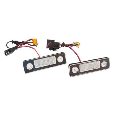 Skoda 105 rendszámtábla világítás