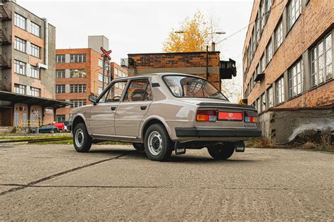 Skoda 120L tetőcsomagtartóval