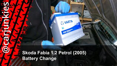Skoda Fabia akkumulátor elhelyezkedése