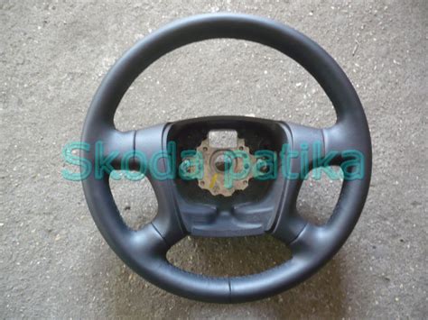 Skoda Octavia Kormánykerék