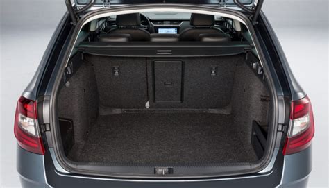 Skoda Octavia csomagtartó