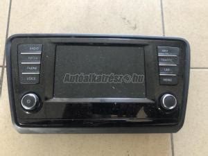 Skoda Octavia fejegység beépítése