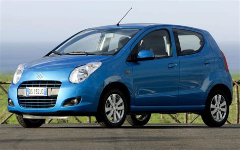Suzuki Alto 2010 belső tér