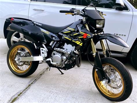 Suzuki DRZ400SM