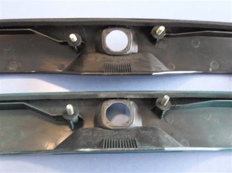 Suzuki Ignis csomagtér ajtó fogantyú