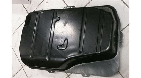 Suzuki Swift üzemanyagtank