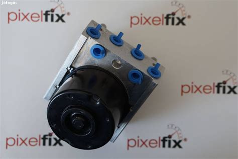 Suzuki Swift ABS kocka