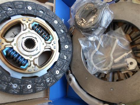 Suzuki Swift kuplung alkatrészei