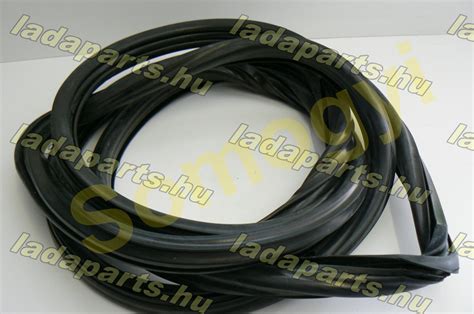 Szélvédő gumikeret