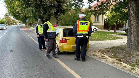 Tolna vármegyei rendőrség és a közlekedési hatóság közös ellenőrzése Szekszárdon