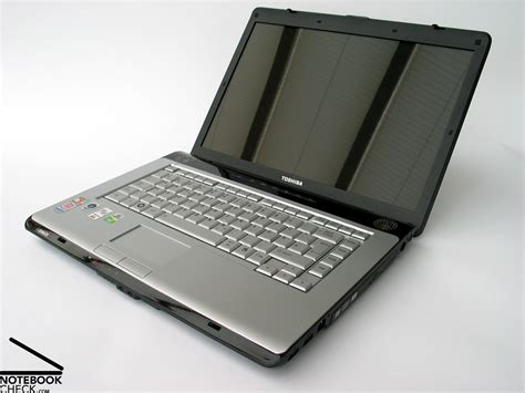 Toshiba Satellite L200 laptop