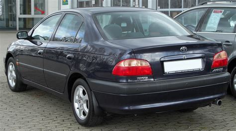 Toyota Avensis T22 hátsó lámpa