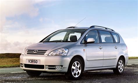 Toyota Avensis Verso