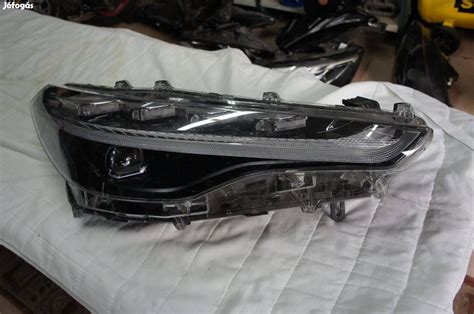 Toyota Corolla fényszóró