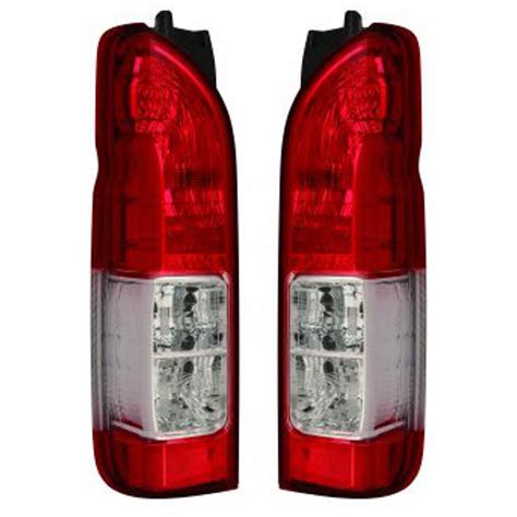 Toyota Hiace hátsó lámpa