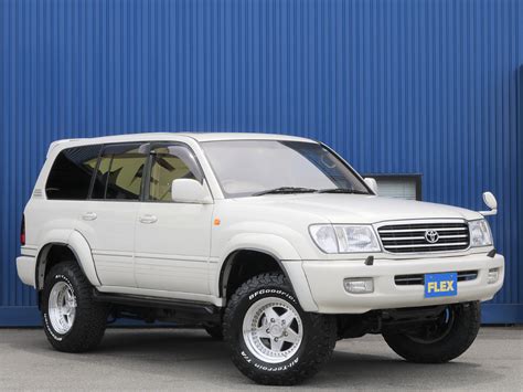 Toyota Land Cruiser 100