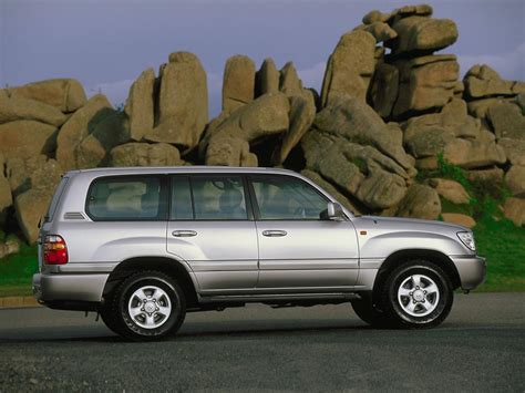 Toyota Land Cruiser HDJ 100