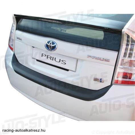Toyota Prius+ külső