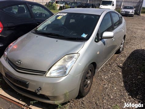 Toyota Prius alkatrészek