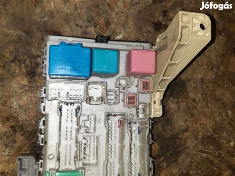 Toyota Yaris Biztosítéktábla